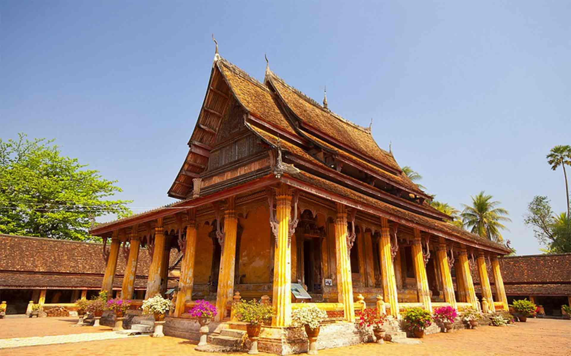 the-most-highlights-of-vientiane
