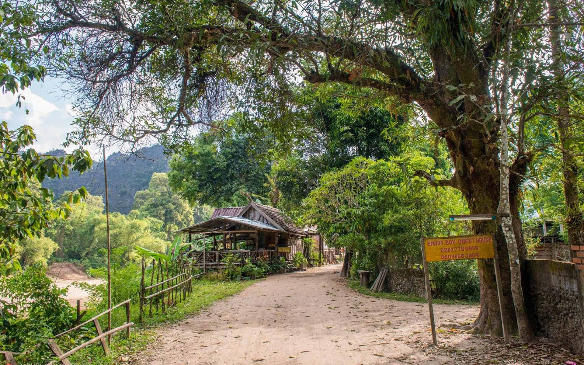 Konglor village - This place is very famous in Laos